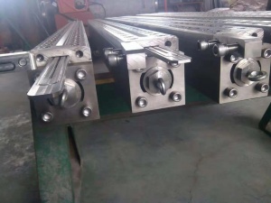 Spunlace Water Injector